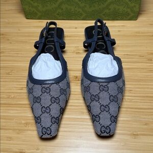 Women's Navy Patterned slingback flats